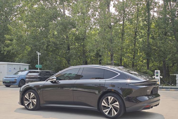 Used Nio ET5 2024 75 kWh Exterior 3