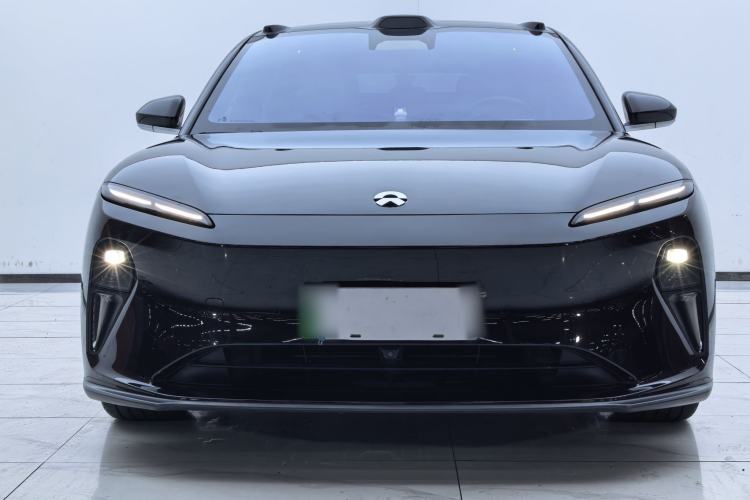 Used Nio ET5 2024 75 kWh Exterior 4