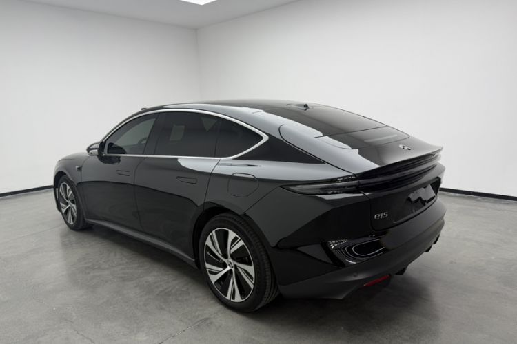 Used Nio ET5 2024 75 kWh Exterior 4