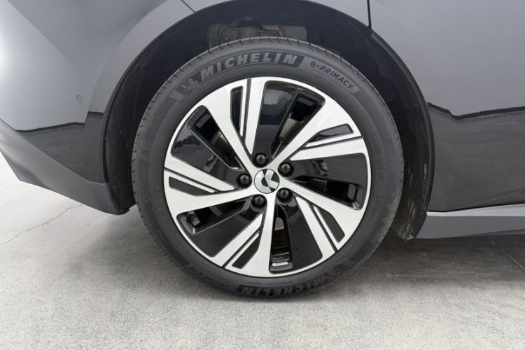 Used Nio ET5 2024 75 kWh Exterior 6