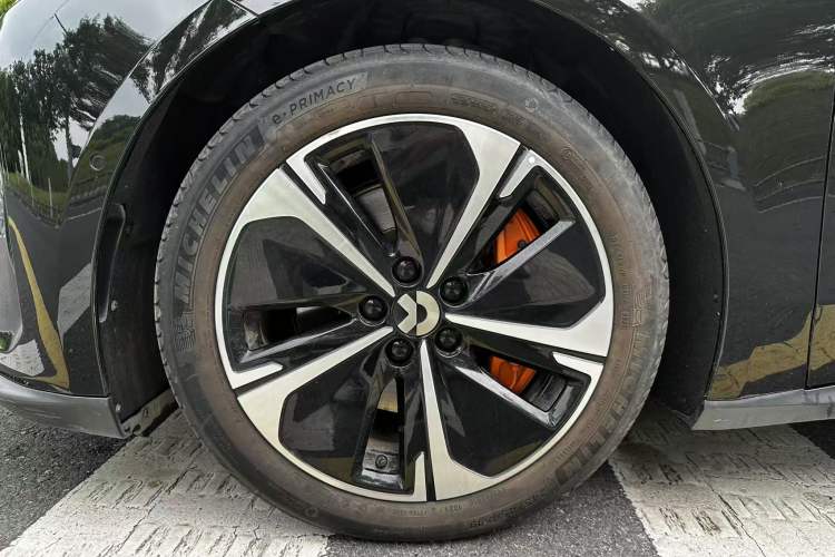Used Nio ET5 2024 75 kWh Exterior 7
