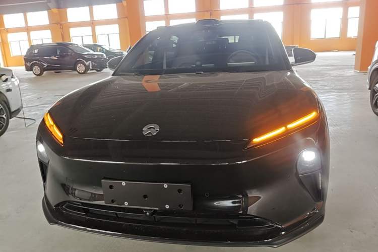 Used Nio ET5 2024 75 kWh Front