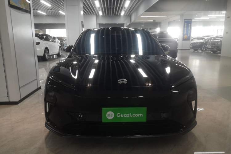 Used Nio ET5 2024 75 kWh Front