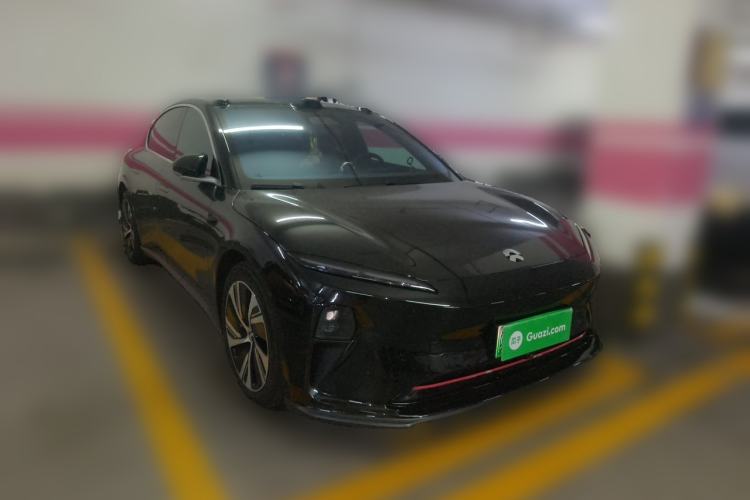Used Nio ET5 2024 75 kWh Front Right 45 Deg