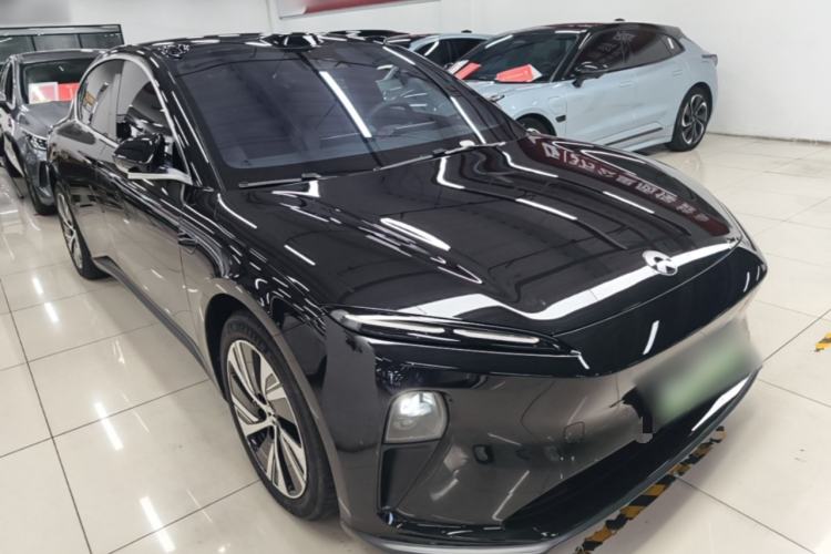 Used Nio ET5 2024 75 kWh Front Right 45 Deg