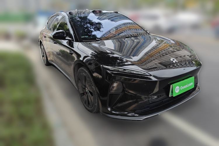 Used Nio ET5 2024 75 kWh Front Right 45 Deg