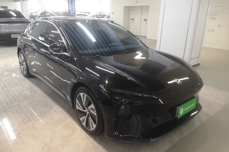 Used Nio ET5 2024 75 kWh Front Right 45 Deg