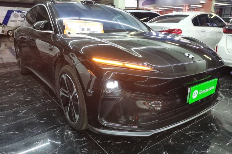 Used Nio ET5 2024 75 kWh Front Right 45 Deg