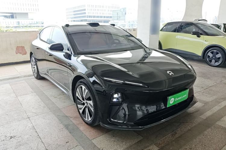 Used Nio ET5 2024 75 kWh Front Right 45 Deg
