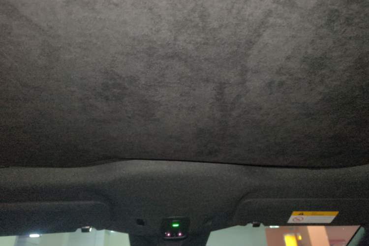 Used Nio ET5 2024 75 kWh Headliner