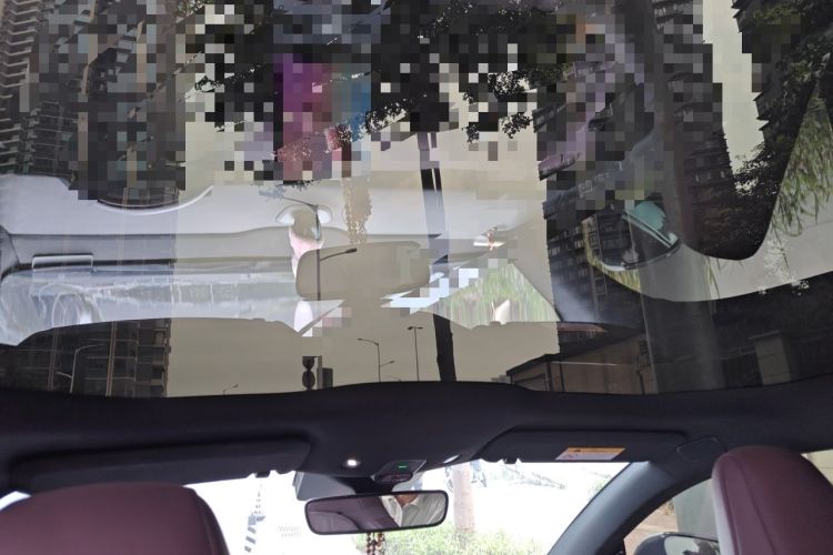 Used Nio ET5 2024 75 kWh Headliner
