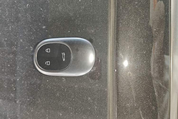 Used Nio ET5 2024 75 kWh Interior 1