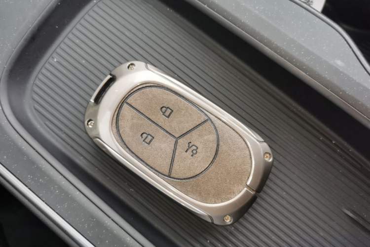 Used Nio ET5 2024 75 kWh Interior 1