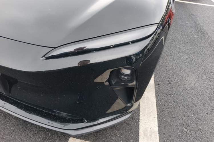 Used Nio ET5 2024 75 kWh Left Front Headlight