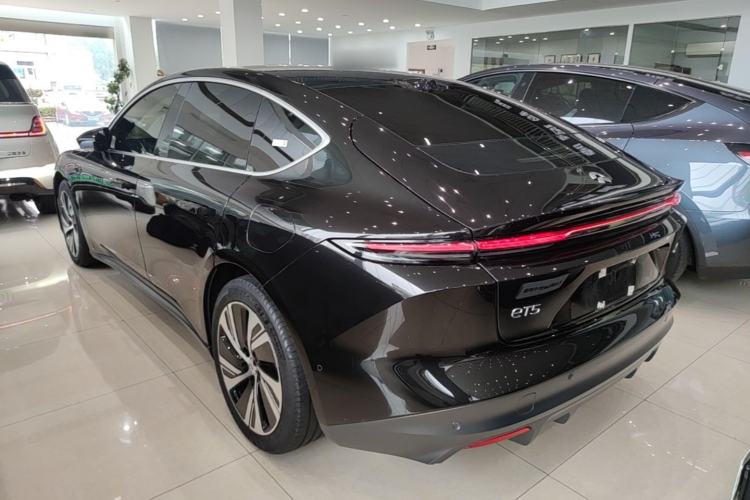 Used Nio ET5 2024 75 kWh Rear Left 45 Deg