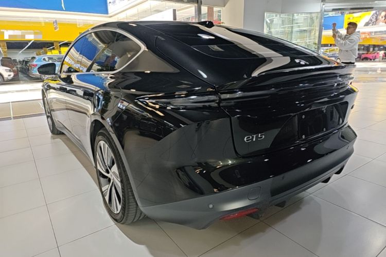 Used Nio ET5 2024 75 kWh Rear Left 45 Deg