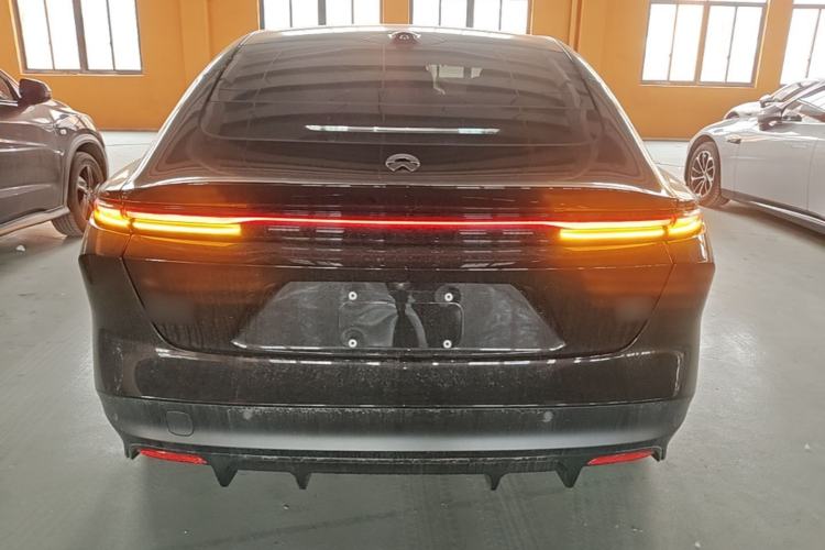 Used Nio ET5 2024 75 kWh Rear