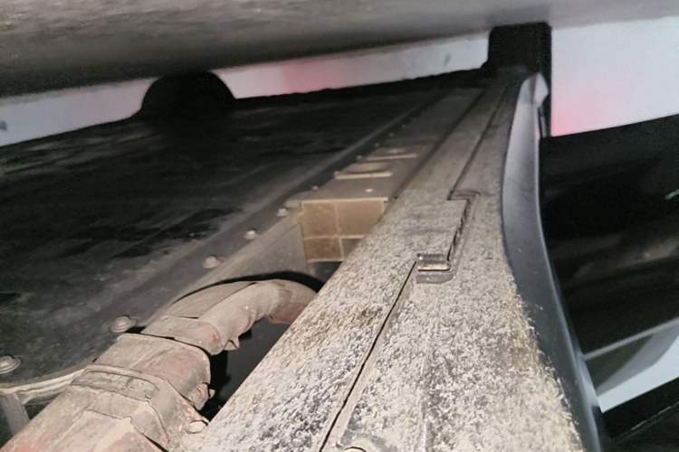 Used Nio ET5 2024 75 kWh Right Side Sill