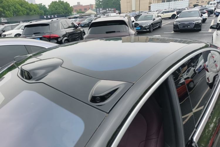 Used Nio ET5 2024 75 kWh Roof