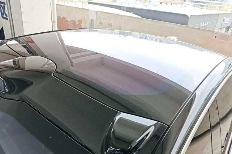 Used Nio ET5 2024 75 kWh Roof