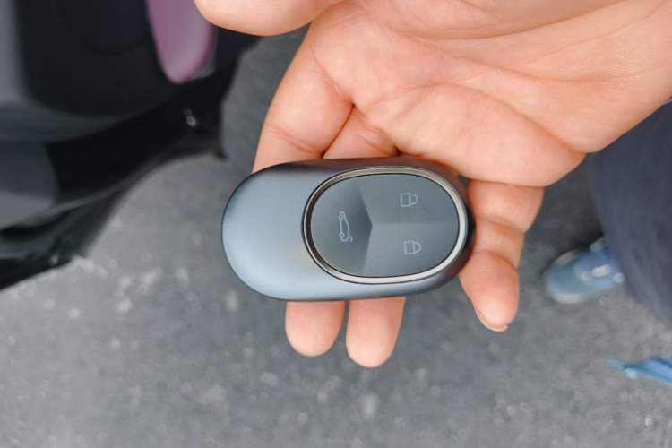 Used Nio ET5 2024 75 kWh Vehicle Key