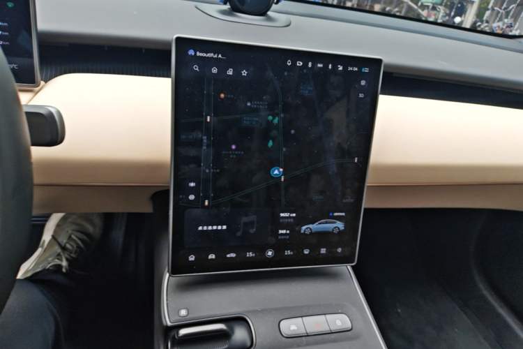 Used Nio ET5 2024 75 kWh Audio And AC Panel