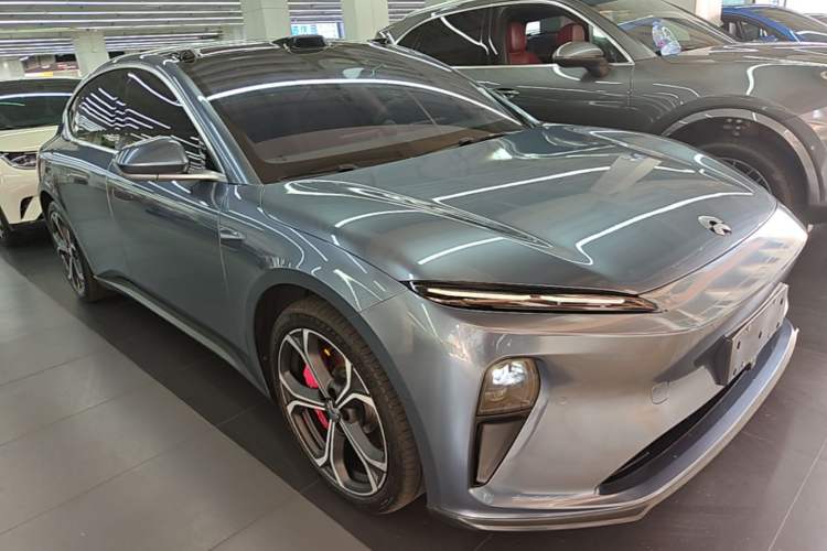 Used Nio ET5 2024 75 kWh Exterior 1