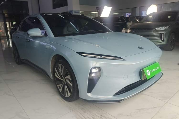 Used Nio ET5 2024 75 kWh Exterior 1
