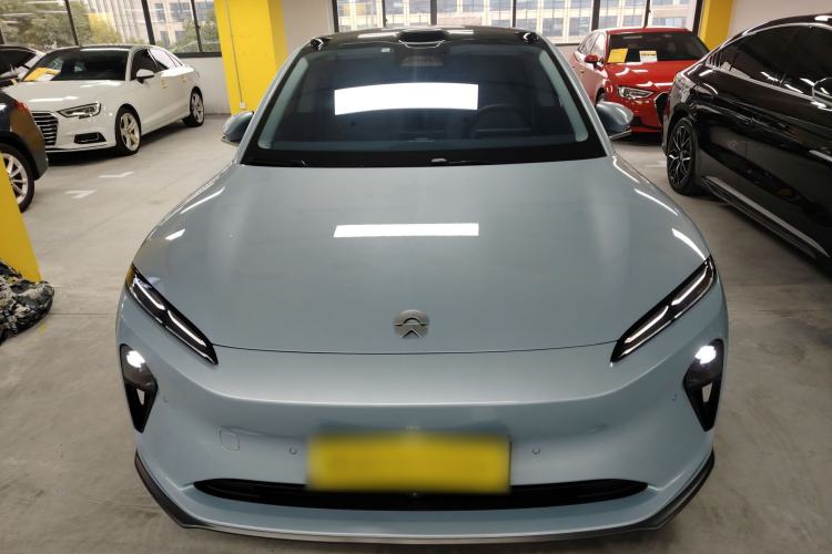 Used Nio ET5 2024 75 kWh Exterior 1