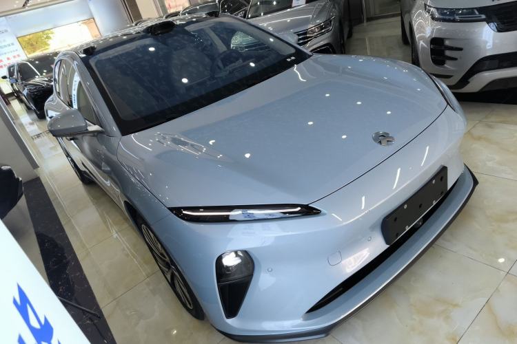 Used Nio ET5 2024 75 kWh Exterior 1