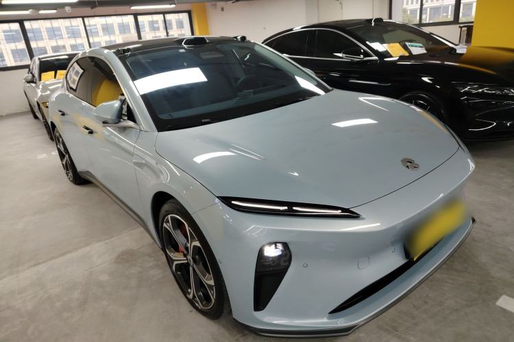 Used Nio ET5 2024 75 kWh Exterior 2