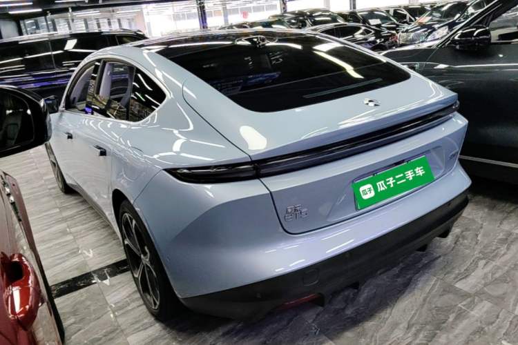 Used Nio ET5 2024 75 kWh Exterior 2