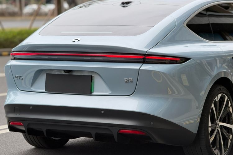 Used Nio ET5 2024 75 kWh Exterior 4