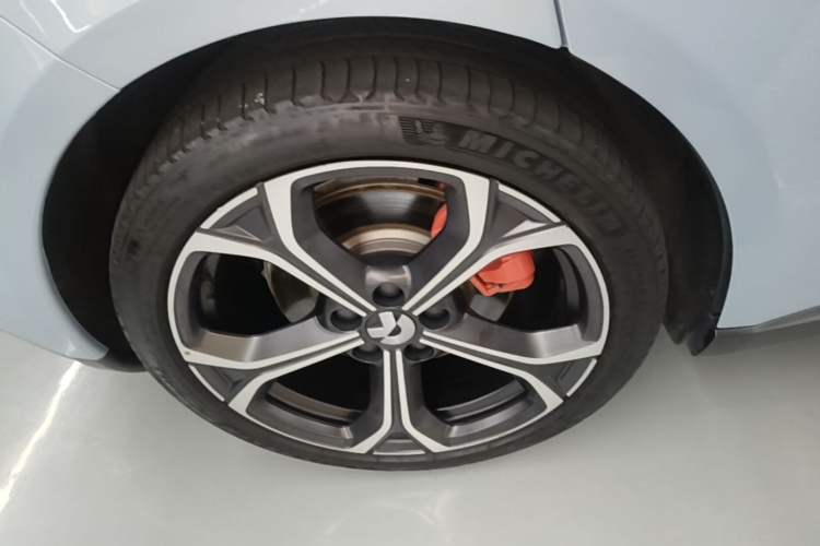 Used Nio ET5 2024 75 kWh Exterior 5