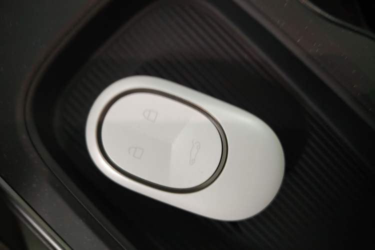 Used Nio ET5 2024 75 kWh Interior 1