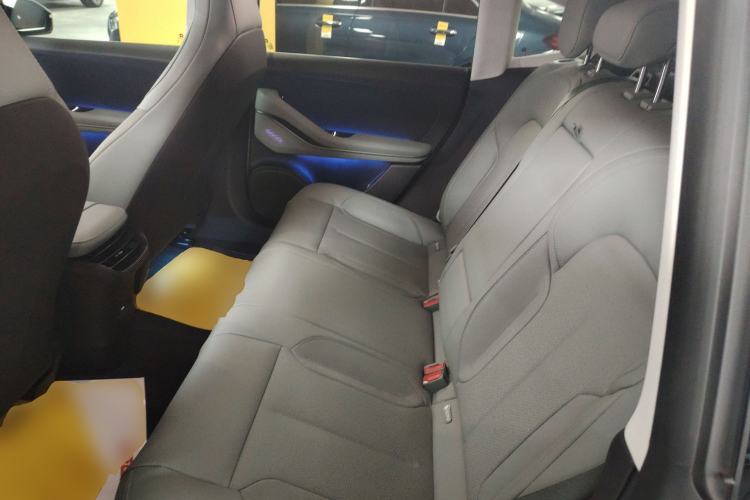 Used Nio ET5 2024 75 kWh Interior 4