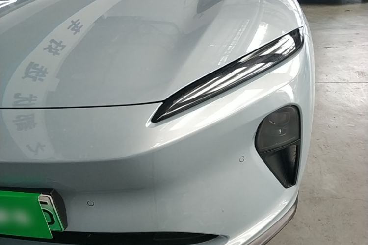 Used Nio ET5 2024 75 kWh Left Front Headlight