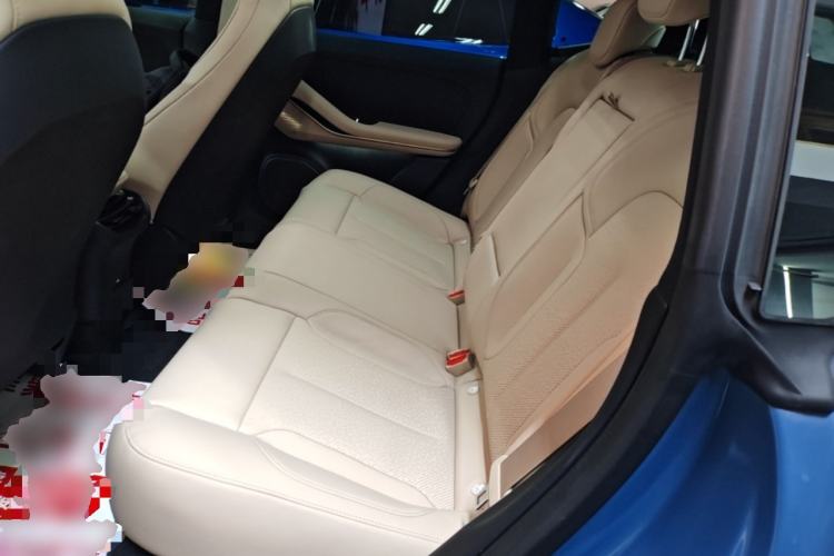 Used Nio ET5 2024 75 kWh Left Rear Seat