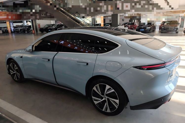 Used Nio ET5 2024 75 kWh Left Side