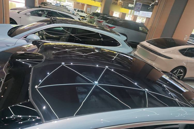 Used Nio ET5 2024 75 kWh Roof