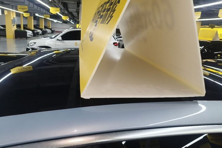 Used Nio ET5 2024 75 kWh Roof