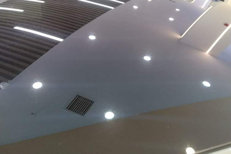 Used Nio ET5 2024 75 kWh Roof