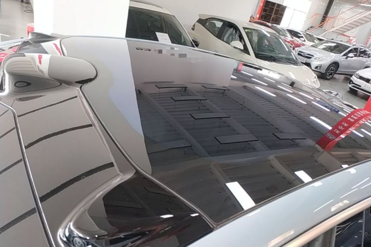 Used Nio ET5 2024 75 kWh Roof