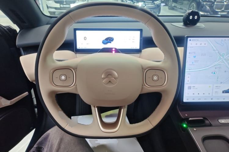 Used Nio ET5 2024 75 kWh Steering Wheel