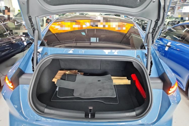 Used Nio ET5 2024 75 kWh Trunk
