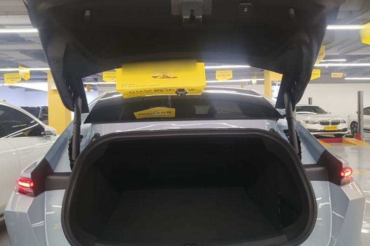 Used Nio ET5 2024 75 kWh Trunk