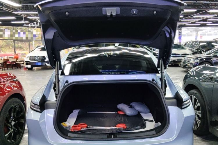 Used Nio ET5 2024 75 kWh Trunk