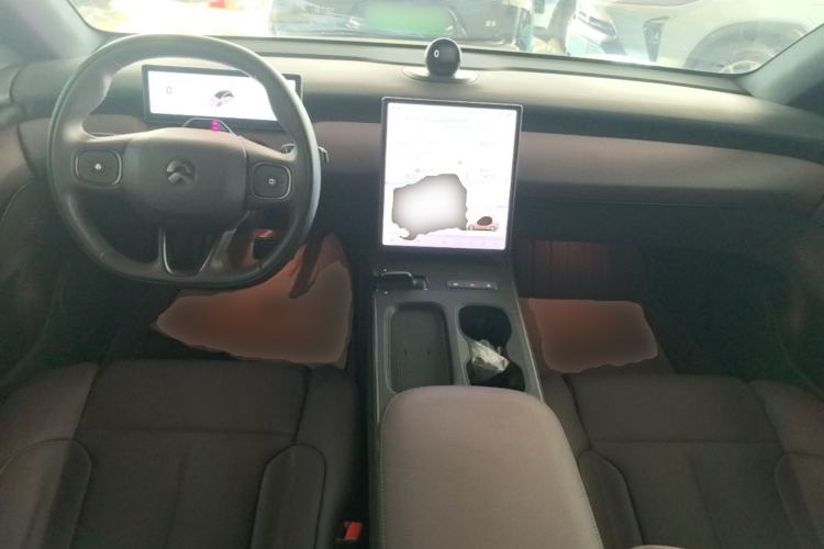 Used Nio ET5 2024 75 kWh Center Console