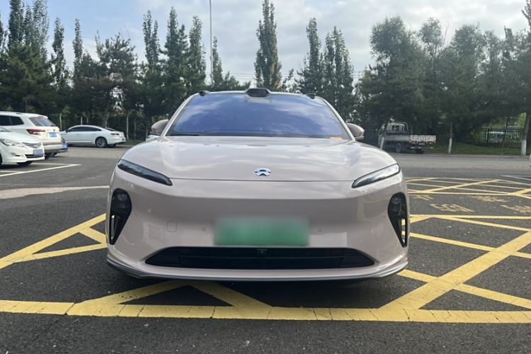 Used Nio ET5 2024 75 kWh Exterior 2