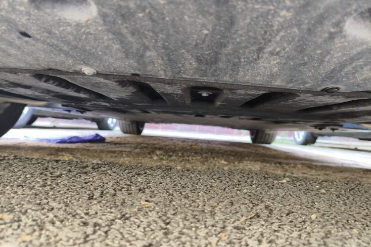 Used Nio ET5 2024 75 kWh Chassis Front